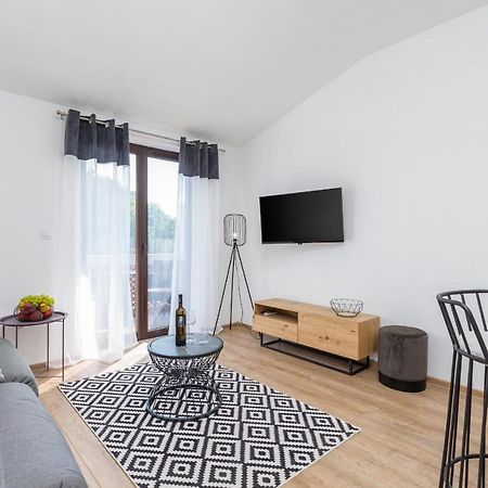 Wine House Apartments & Rooms Marceta Fažana Exterior foto