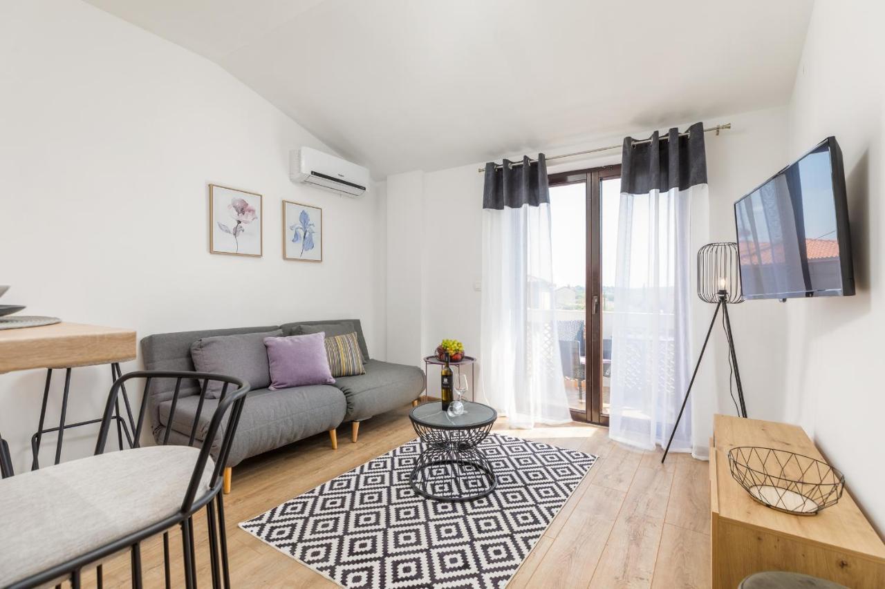 Wine House Apartments & Rooms Marceta Fažana Exterior foto